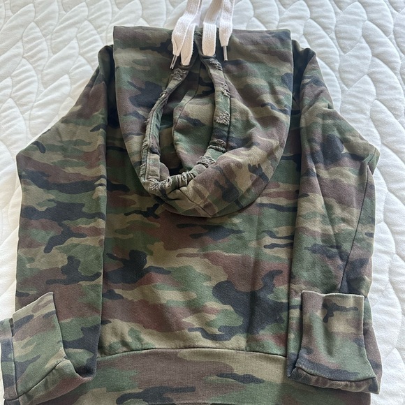 NSF for Soul Cycle Distressed Camo Hoodie Size P XS EUC - Picture 7 of 10
